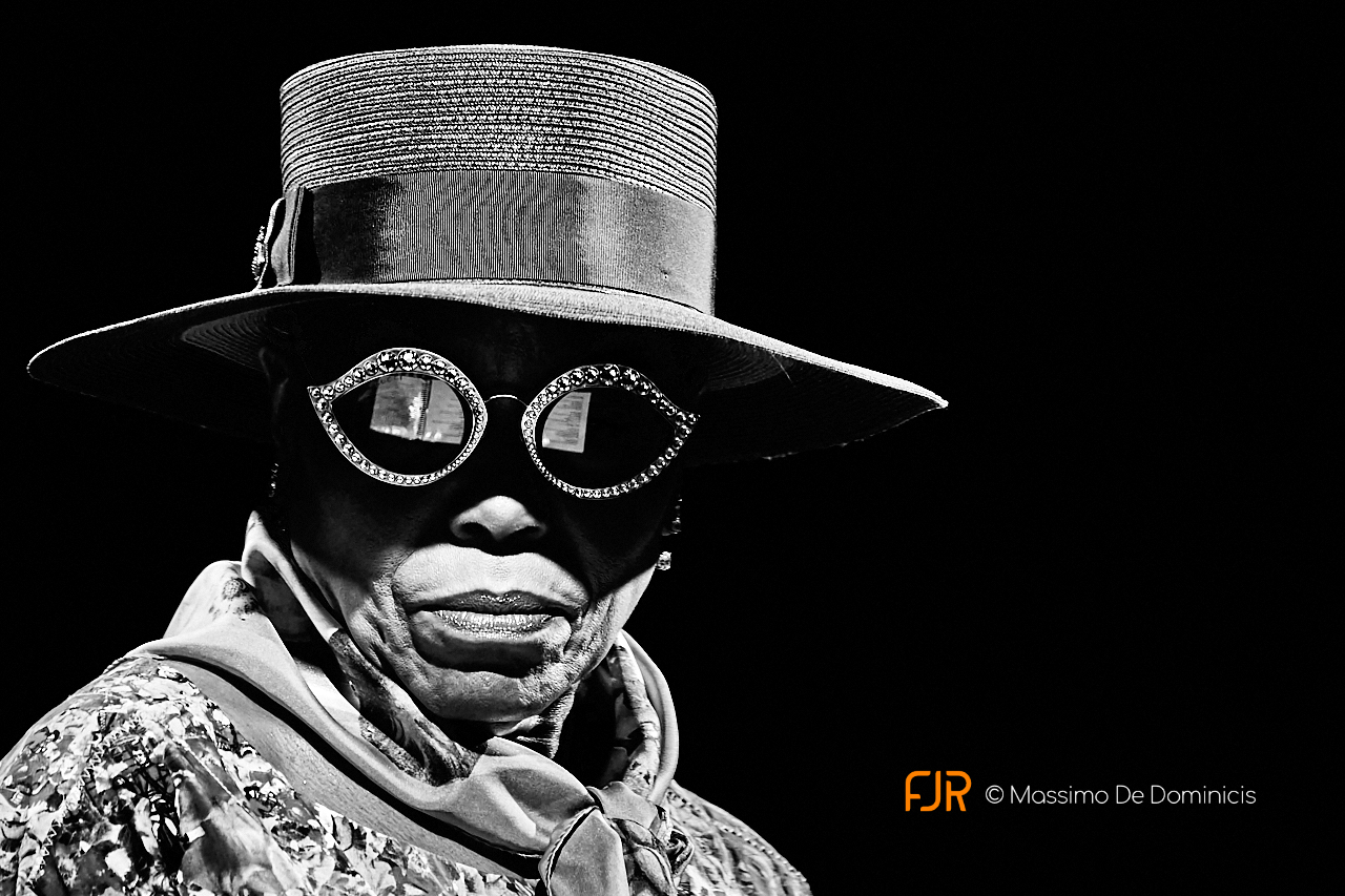 Dee Dee Bridgewater
